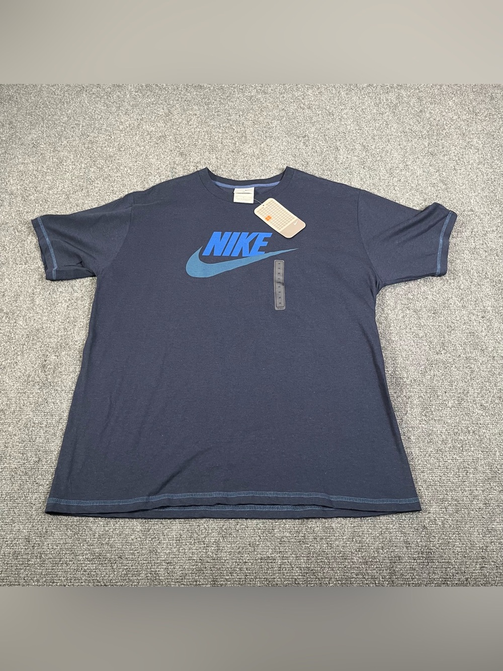 Vintage Y2K Nike T Shirt Mens Size Medium NWT Navy Blue USA Made Silver Tag